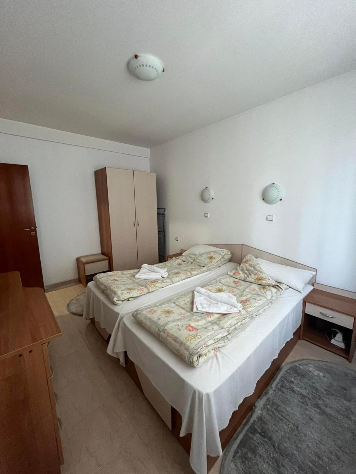 Monastery 2 Aparthotel Pamporowo Zewnętrze zdjęcie