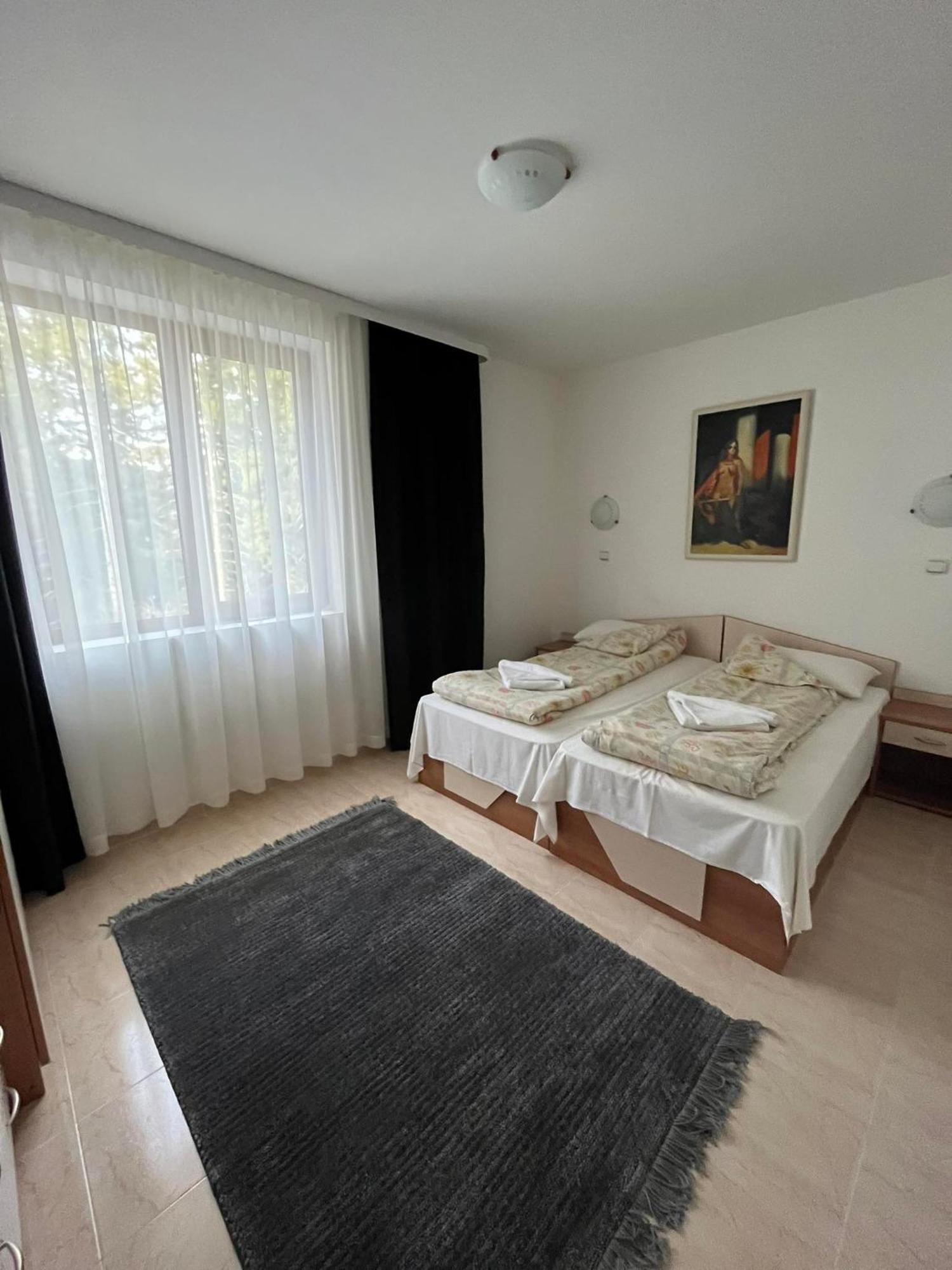 Monastery 2 Aparthotel Pamporowo Zewnętrze zdjęcie
