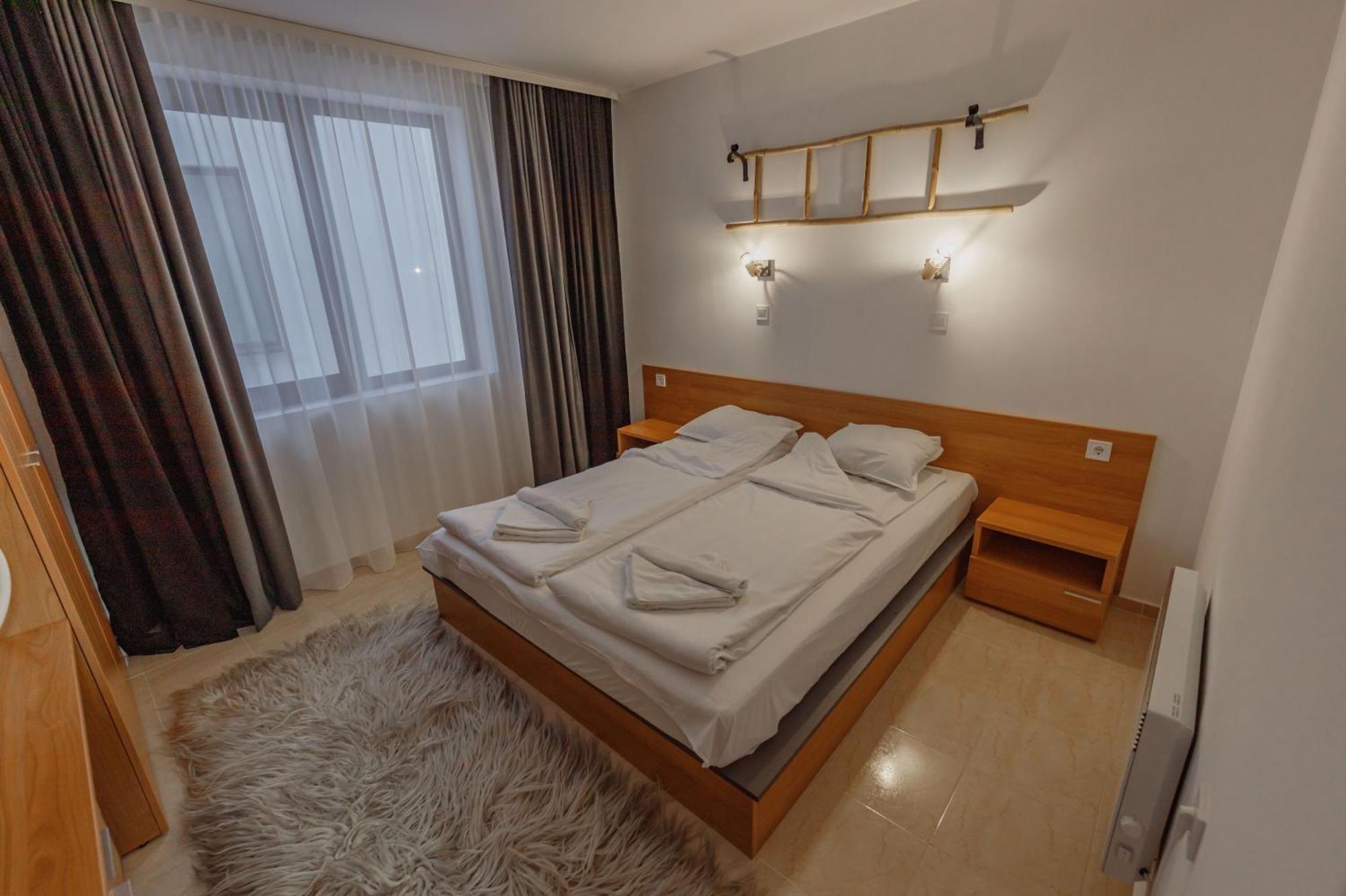 Monastery 2 Aparthotel Pamporowo Zewnętrze zdjęcie